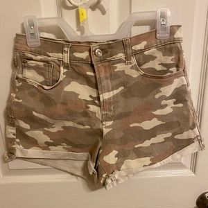 Kensie vintage Luxe high waisted camo denim shorts
